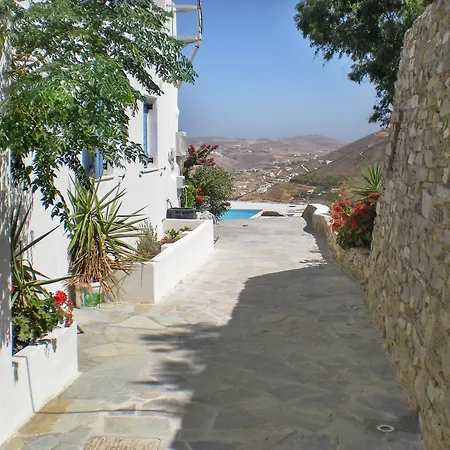 Cycladic-style On With 3 Bedrooms, Sunny Terrace, Shared S *